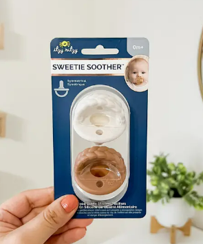 Itzy Ritzy Pacifier Set